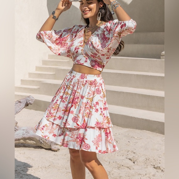 Two-piece Set Half Sleeve Top and Skirt Set - Picture 2 of 8